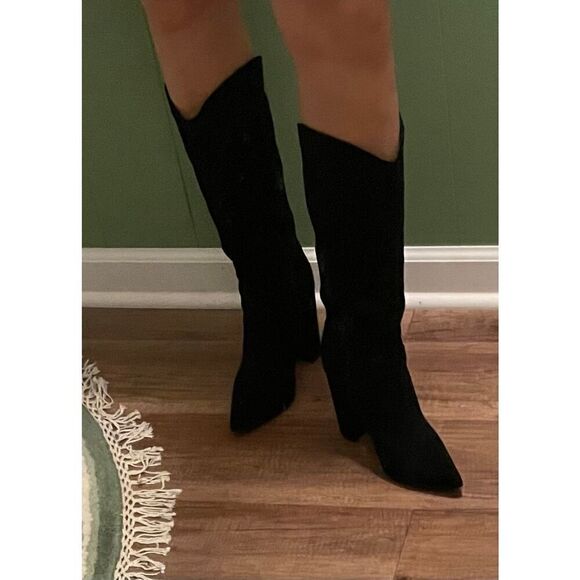 FOREVER 21 Faux  Black Suede Pointed toe  heeled boots - Picture 9 of 9